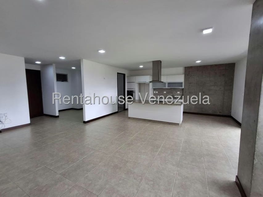 Apartamento (1 Nivel) en Alquiler en Zona Este, Lara - 10