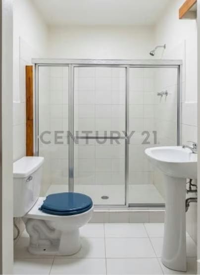VENTA DE CASA RESIDENCIAL O COMERCIAL CAPUCHINOS - 11