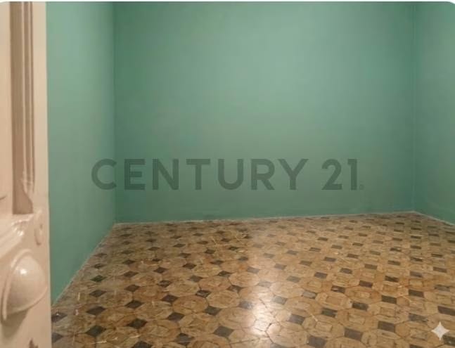 VENTA DE CASA RESIDENCIAL O COMERCIAL CAPUCHINOS - 6