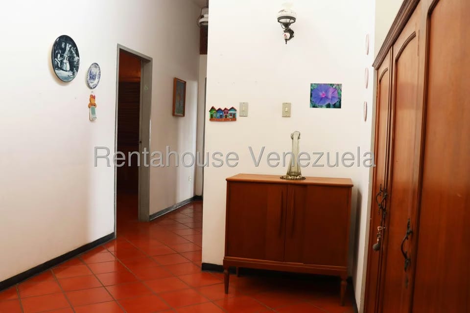 Casa (Contemporaneo) en Venta en Baruta, Distrito Metropolitano - 13