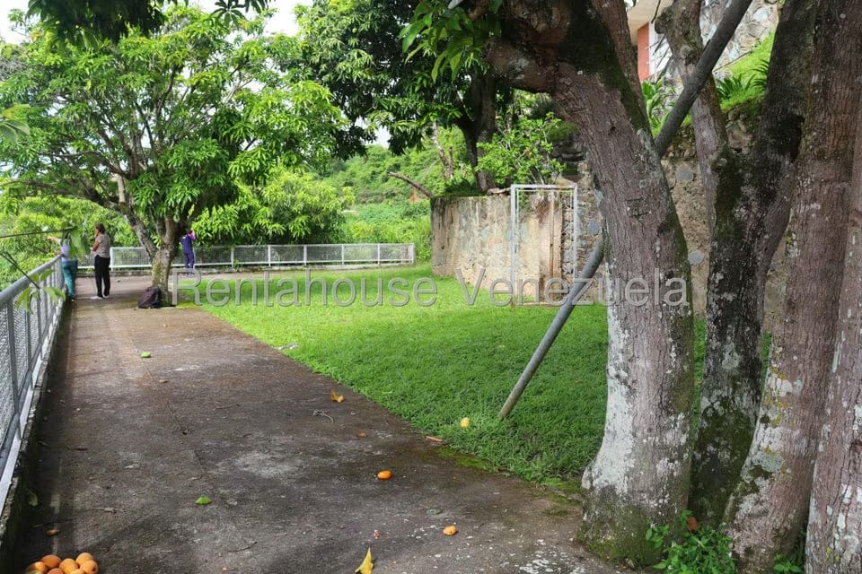 Casa (Contemporaneo) en Venta en Baruta, Distrito Metropolitano - 31