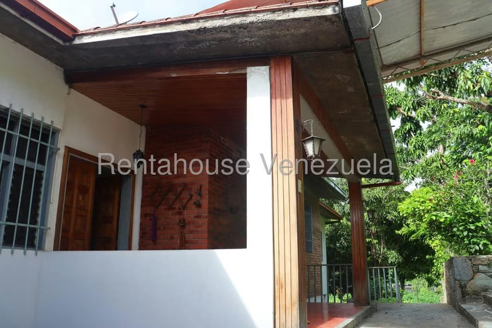 Casa (Contemporaneo) en Venta en Baruta, Distrito Metropolitano - 38