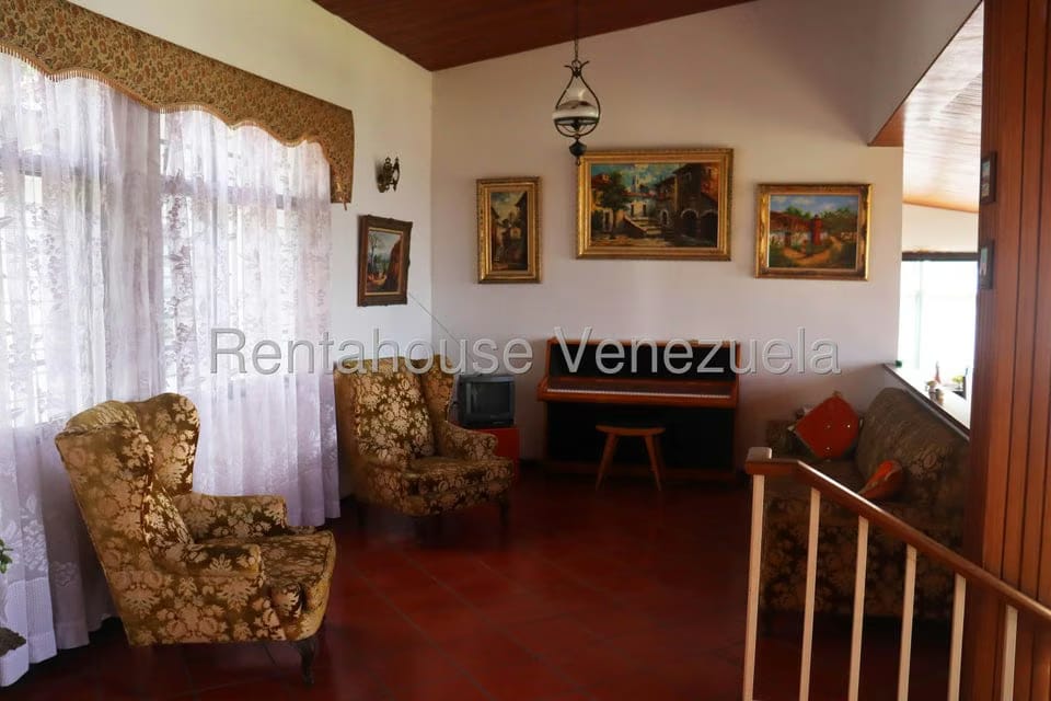 Casa (Contemporaneo) en Venta en Baruta, Distrito Metropolitano - 7