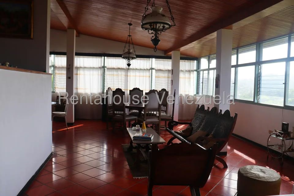 Casa (Contemporaneo) en Venta en Baruta, Distrito Metropolitano - 8