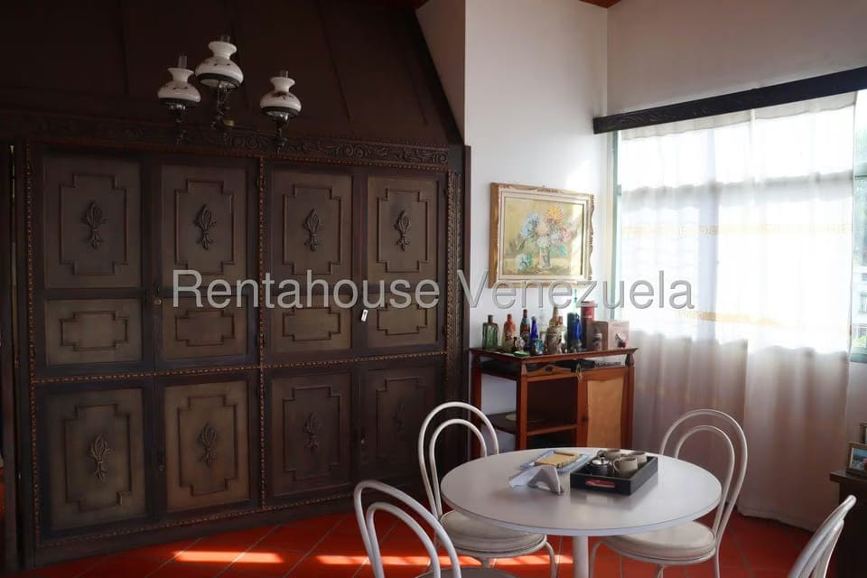 Casa (Contemporaneo) en Venta en Baruta, Distrito Metropolitano - 9