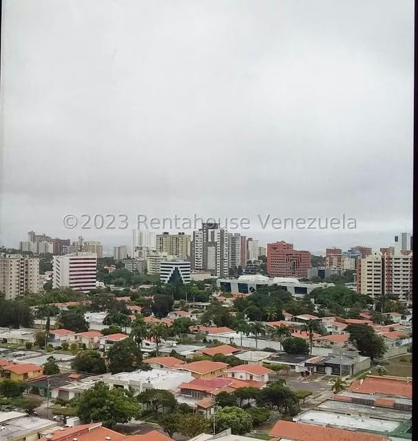 Apartamento (1 Nivel) en Venta en Del Este, Lara - 35