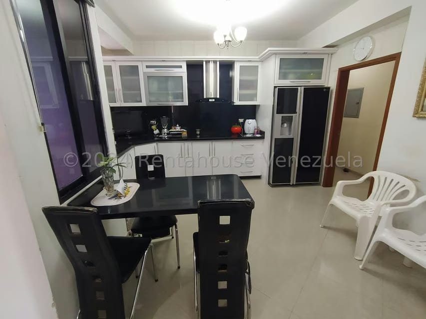 Apartamento (1 Nivel) en Venta en Del Este, Lara - 10