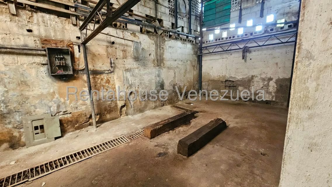 Comercial (Local Comercial) en Alquiler en Chacao, Distrito Metropolitano - 2