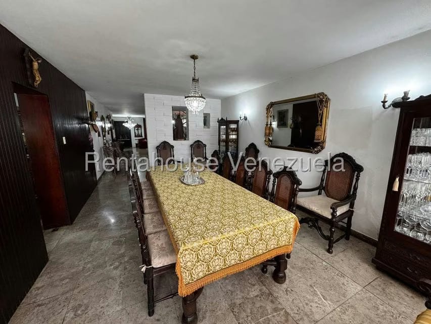 Casa (Duplex) en Venta en Chuao, Distrito Metropolitano - 12