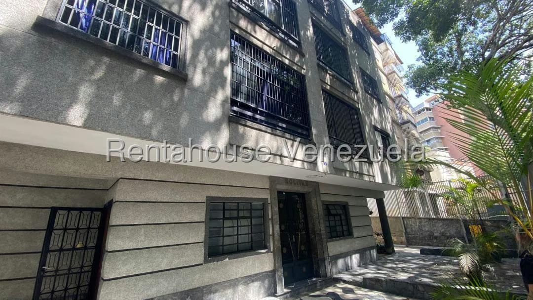 Apartamento (1 Nivel) en Venta en San Bernardino, Distrito Metropolitano - 3