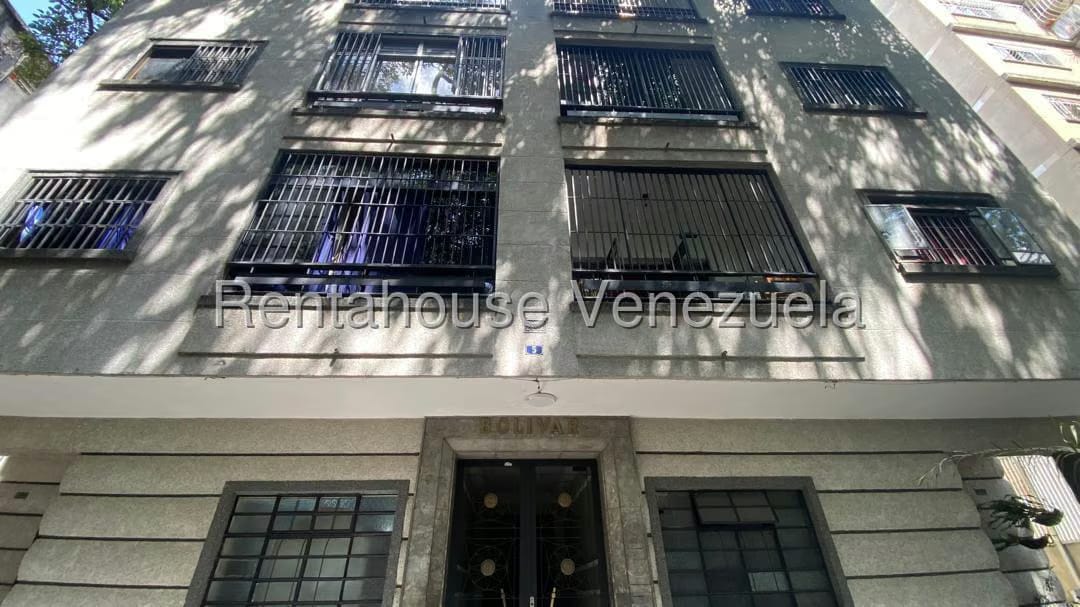 Apartamento (1 Nivel) en Venta en San Bernardino, Distrito Metropolitano - 4
