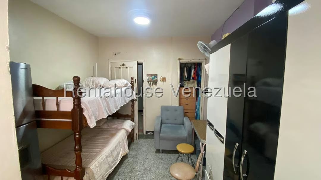 Apartamento (1 Nivel) en Venta en San Bernardino, Distrito Metropolitano - 10