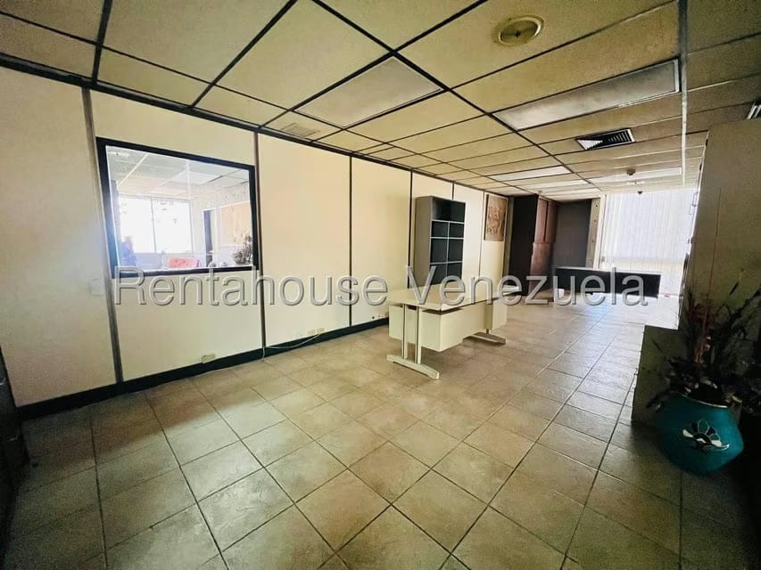 Comercial (Oficina) en Venta en Las Delicias, Aragua - 16