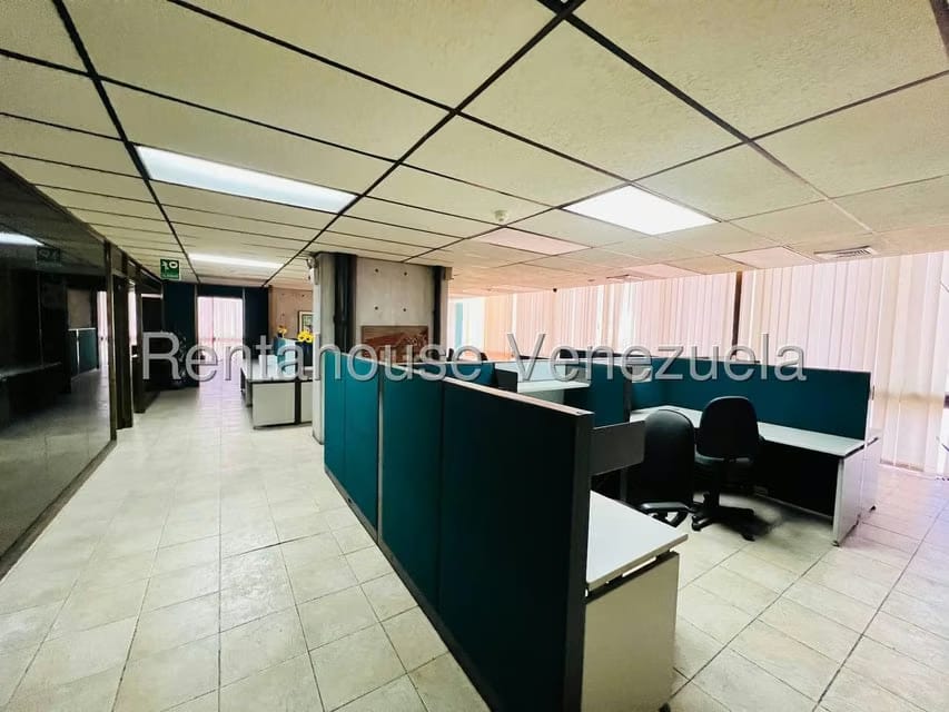 Comercial (Oficina) en Venta en Las Delicias, Aragua - 28