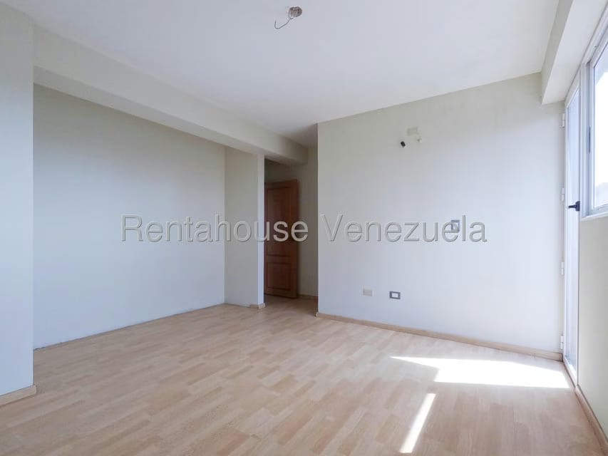 Apartamento (1 Nivel) en Venta en El Parque, Lara - 13
