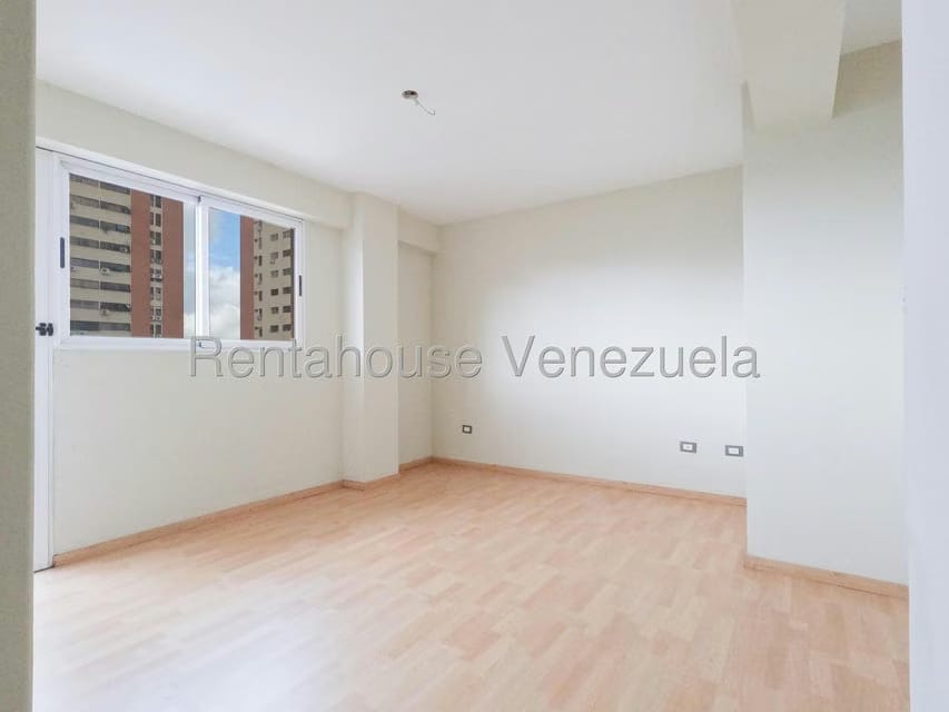 Apartamento (1 Nivel) en Venta en El Parque, Lara - 15