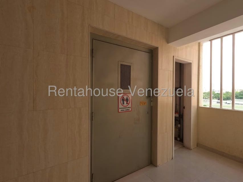 Apartamento (1 Nivel) en Venta en El Parque, Lara - 17