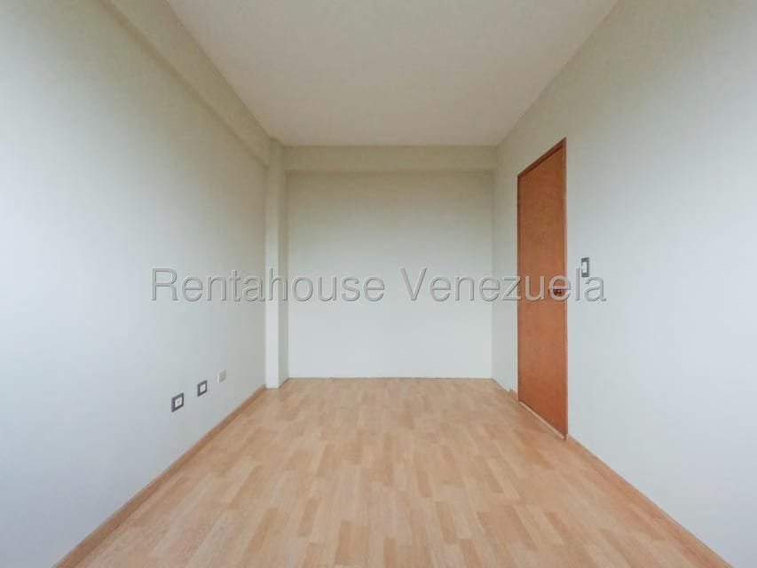 Apartamento (1 Nivel) en Venta en El Parque, Lara - 6