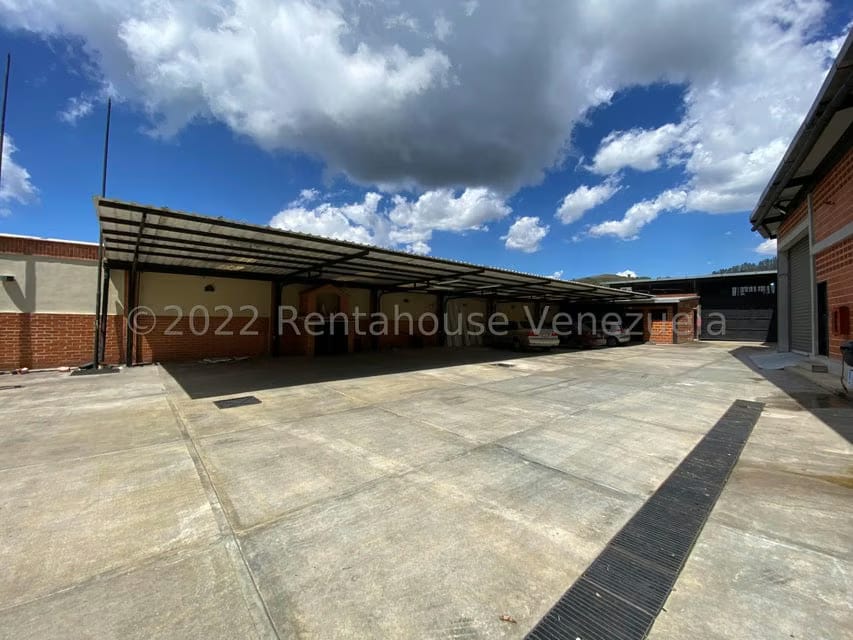Comercial (Galpon - Deposito) en Alquiler en Parcelamiento El Prado, Miranda - 32