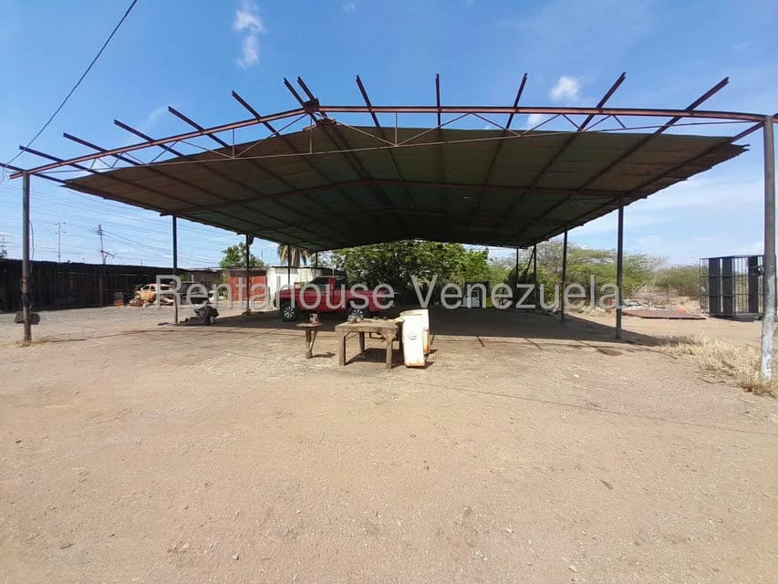 Comercial (Galpon - Deposito) en Venta en Monsenor Iturriza, Falcon - 12