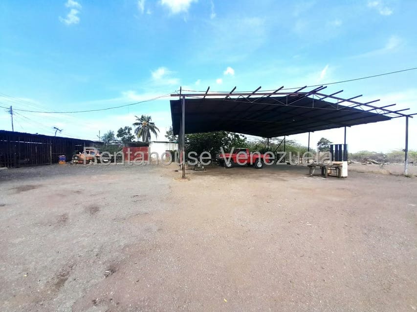 Comercial (Galpon - Deposito) en Venta en Monsenor Iturriza, Falcon - 14
