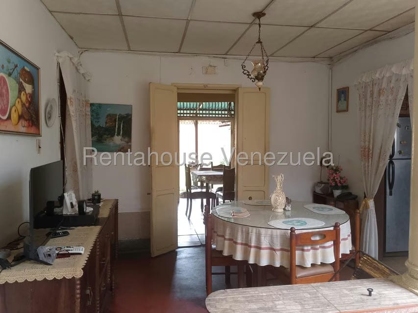 Casa (1 Nivel) en Venta en Avenida Bolivar Sur, Carabobo - 7
