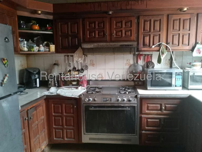 Casa (1 Nivel) en Venta en Avenida Bolivar Sur, Carabobo - 8