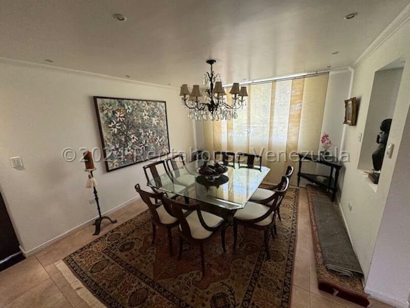 Casa (Duplex) en Venta en Prados del Este, Distrito Metropolitano - 12