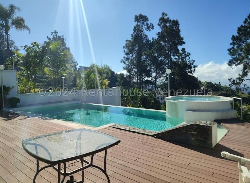 Casa (1 Nivel) en Venta en Los Picachos, Miranda - 3