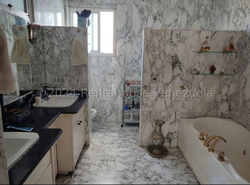 Casa (1 Nivel) en Venta en Los Picachos, Miranda - 23