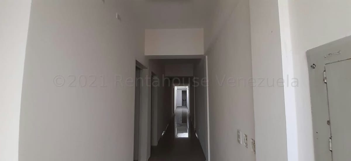 Comercial (Edificio) en Venta en Centro, Lara - 12