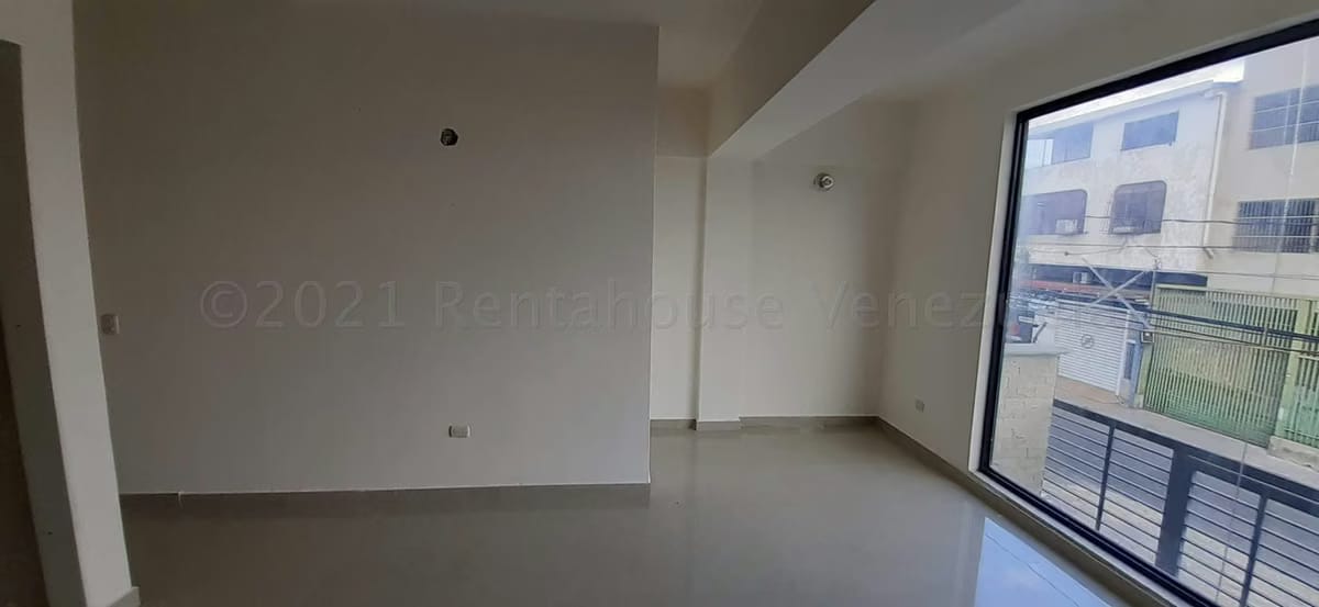 Comercial (Edificio) en Venta en Centro, Lara - 17