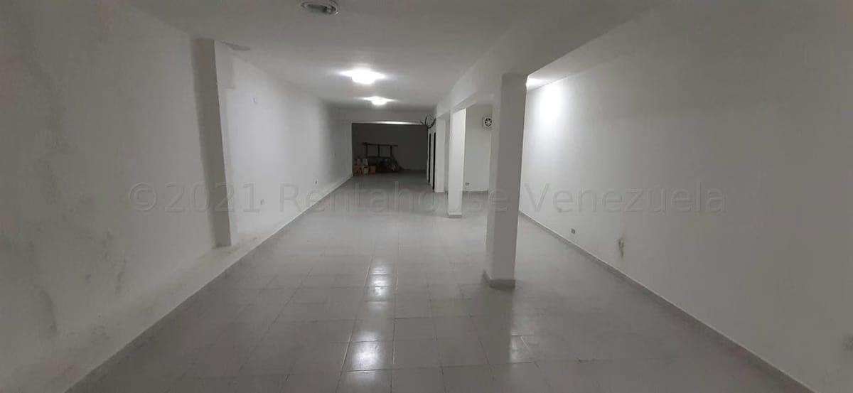 Comercial (Edificio) en Venta en Centro, Lara - 3