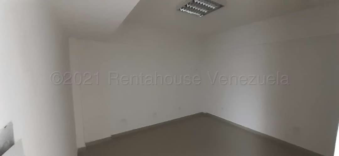 Comercial (Edificio) en Venta en Centro, Lara - 27