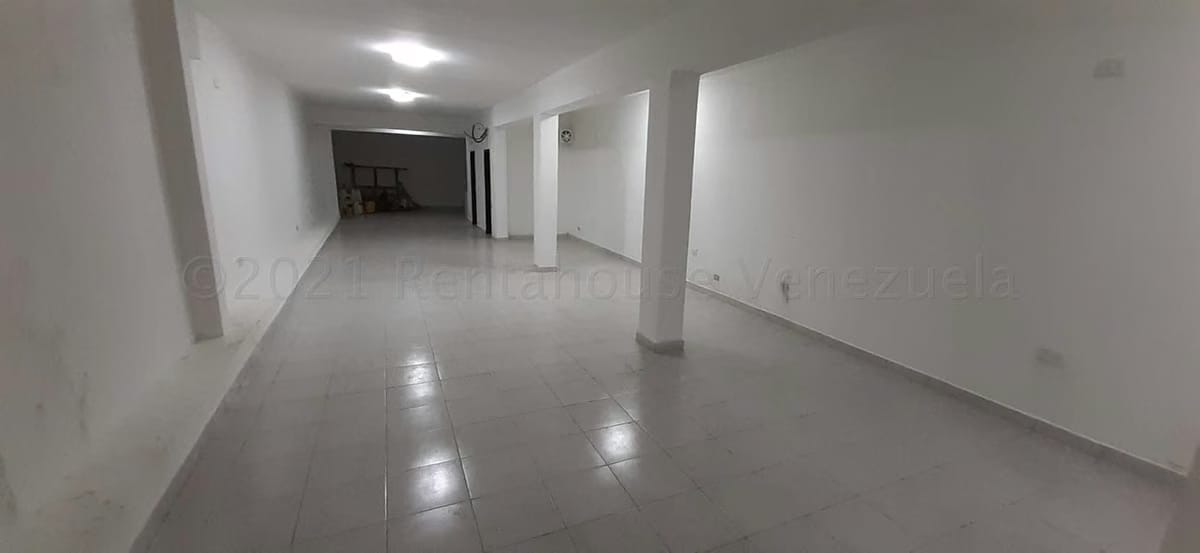 Comercial (Edificio) en Venta en Centro, Lara - 4
