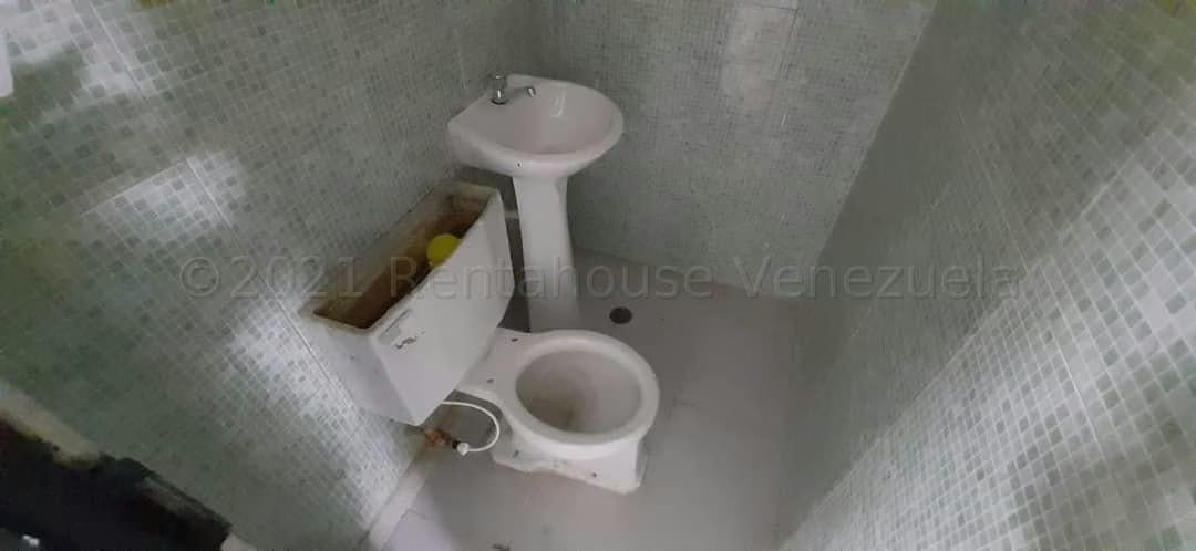 Comercial (Edificio) en Venta en Centro, Lara - 9