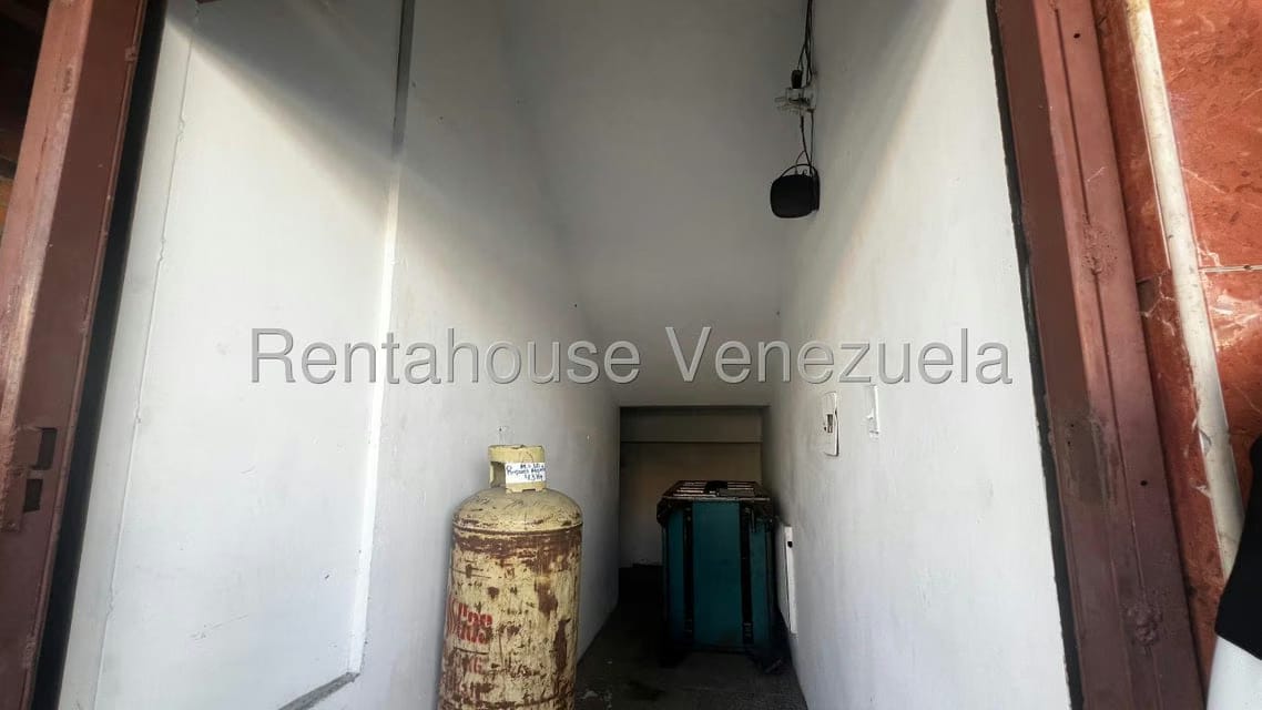 Comercial (Local Comercial) en Alquiler en Centro, Lara - 3