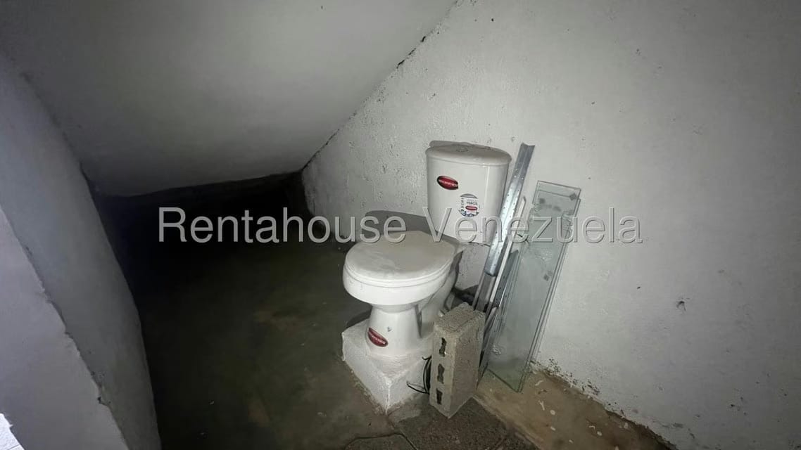 Comercial (Local Comercial) en Alquiler en Centro, Lara - 9