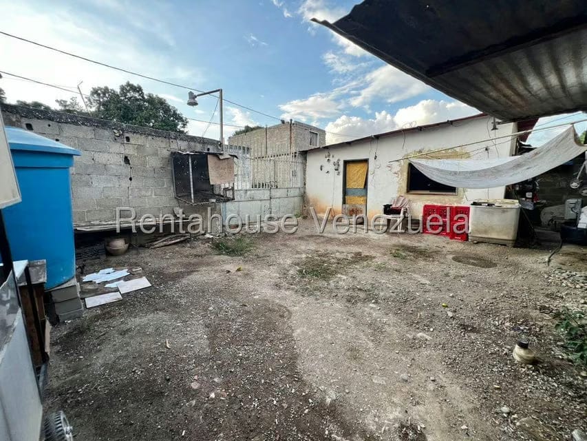 Negocios y Empresas (Comercio) en Venta en Agua Viva, Lara - 14