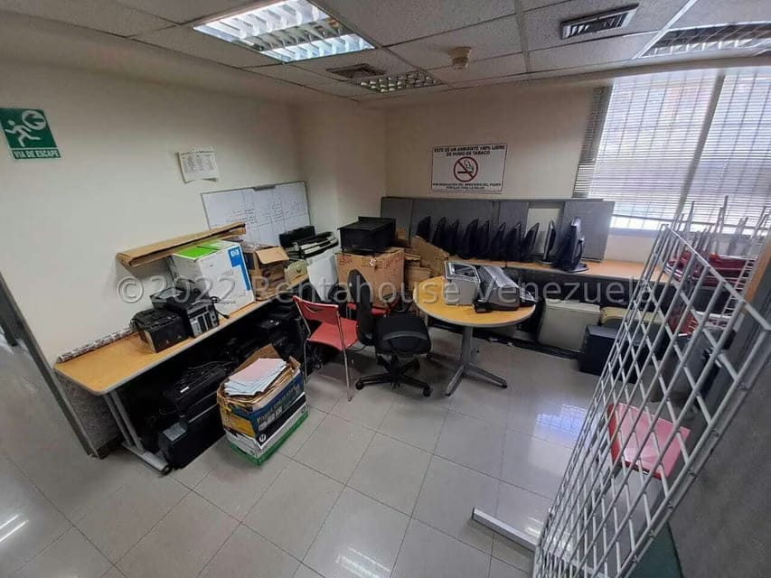 Comercial (Oficina) en Alquiler en Plaza Venezuela, Distrito Metropolitano - 29
