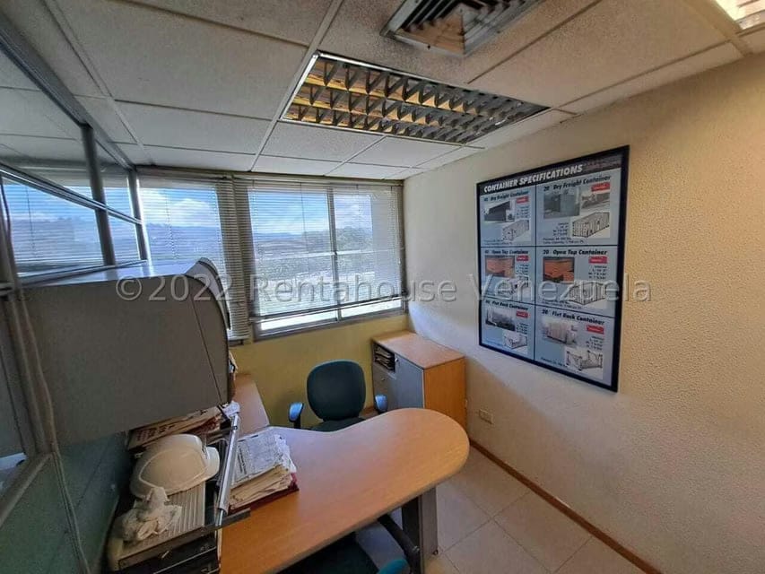 Comercial (Oficina) en Alquiler en Plaza Venezuela, Distrito Metropolitano - 4