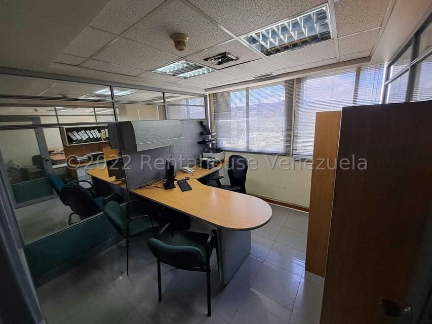 Comercial (Oficina) en Alquiler en Plaza Venezuela, Distrito Metropolitano - 37