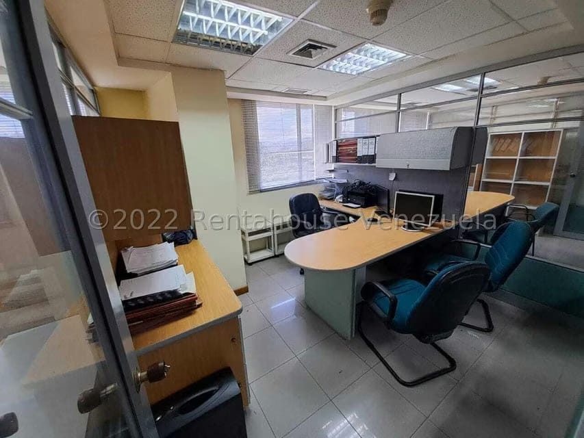 Comercial (Oficina) en Alquiler en Plaza Venezuela, Distrito Metropolitano - 38