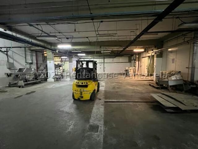 Comercial (Galpon - Deposito) en Venta en Las Cumacas, Miranda - 21