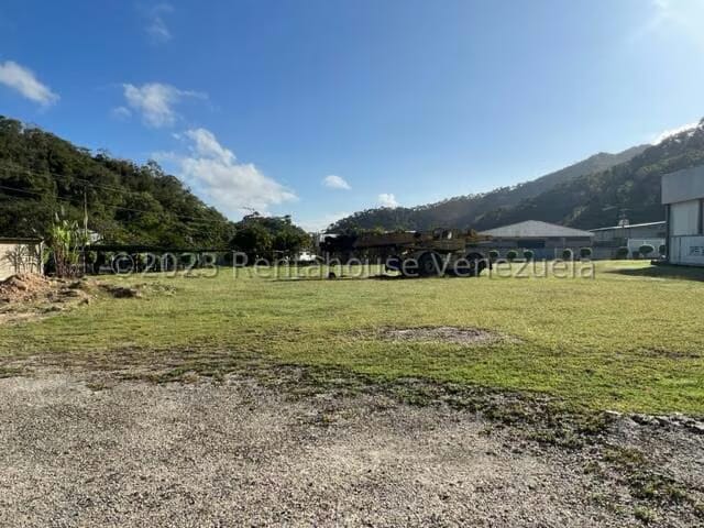 Comercial (Galpon - Deposito) en Venta en Las Cumacas, Miranda - 5
