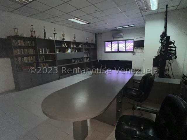 Comercial (Galpon - Deposito) en Venta en Las Cumacas, Miranda - 52