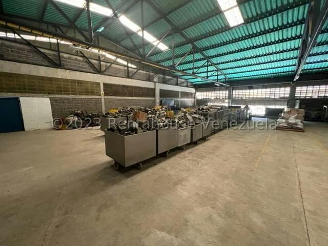 Comercial (Galpon - Deposito) en Venta en Las Cumacas, Miranda - 59