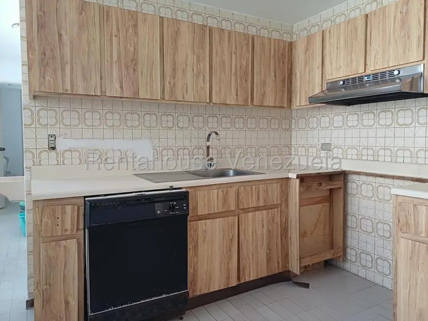 Apartamento (1 Nivel) en Venta en Los Naranjos del Cafetal, Distrito Metropolitano - 7
