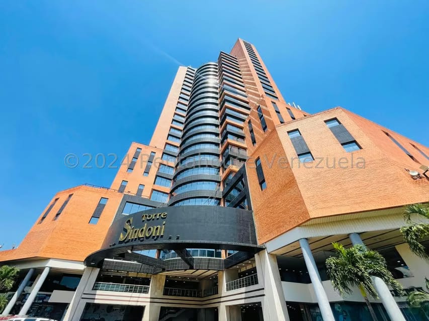 Comercial (Oficina) en Alquiler en Avenida Bolivar, Aragua - 21