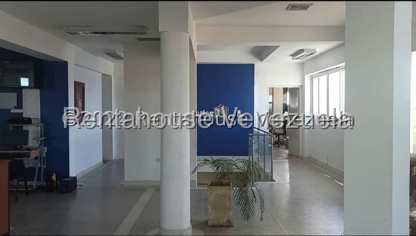 Comercial (Edificio) en Venta en Punto Fijo, Falcon - 7